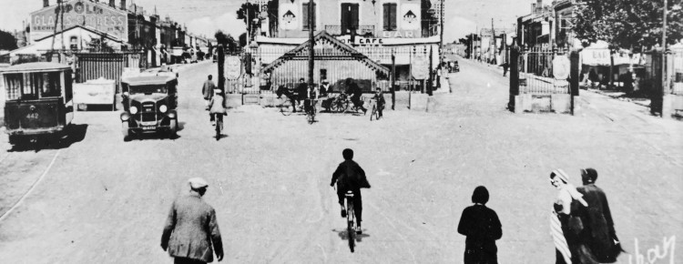 Barrière de Paris 1936 (le tram à gauche)